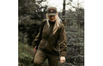 Women's hunting clothing
